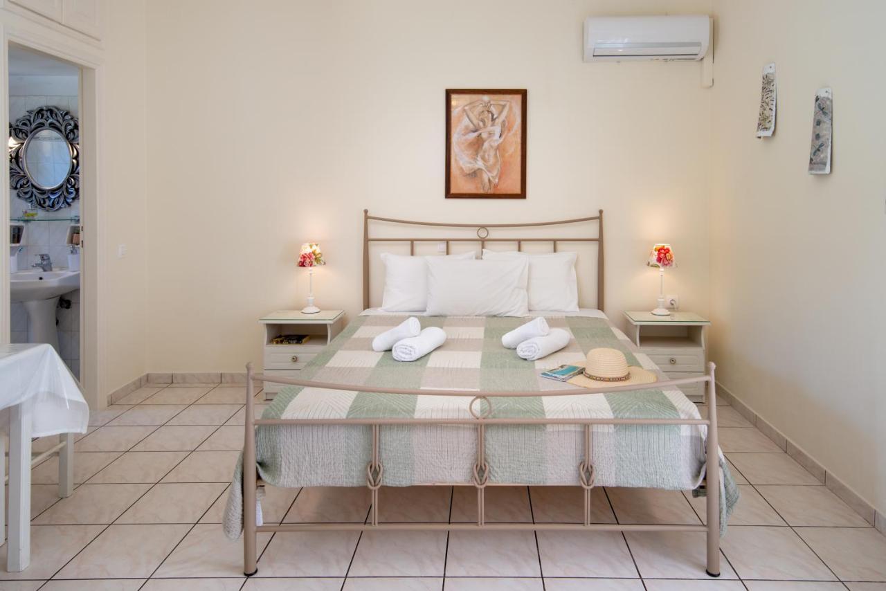Livadi Studios With Pool Λάκκα Εξωτερικό φωτογραφία